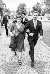 Svatba_Kamila a Jiri_Spalene Porici_FB_BW-0052